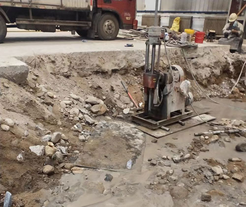 勐海公路下沉压浆